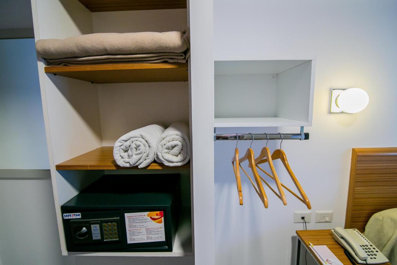 רוסאריו Roberta Rosa De Fontana Suites מראה חיצוני תמונה